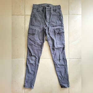 American Eagle. Super stretch. Grey size 4